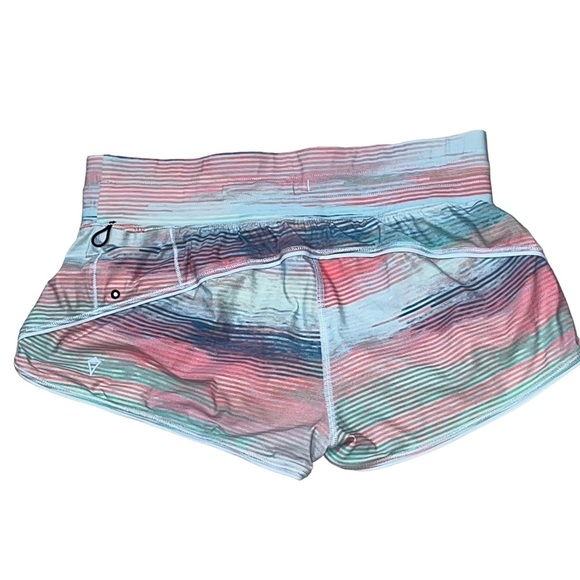 Ivivva Lululemon Girl’s Speedy Shorts - Picture 3 of 6